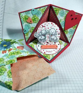 PopUpCornerCard1