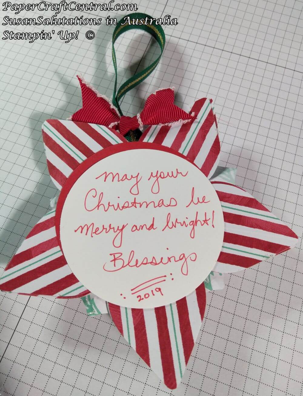 The back of the star needs to be pretty too. write your own sentiment or stamp one out to suit your occasion and gift recipient. Christmas Star