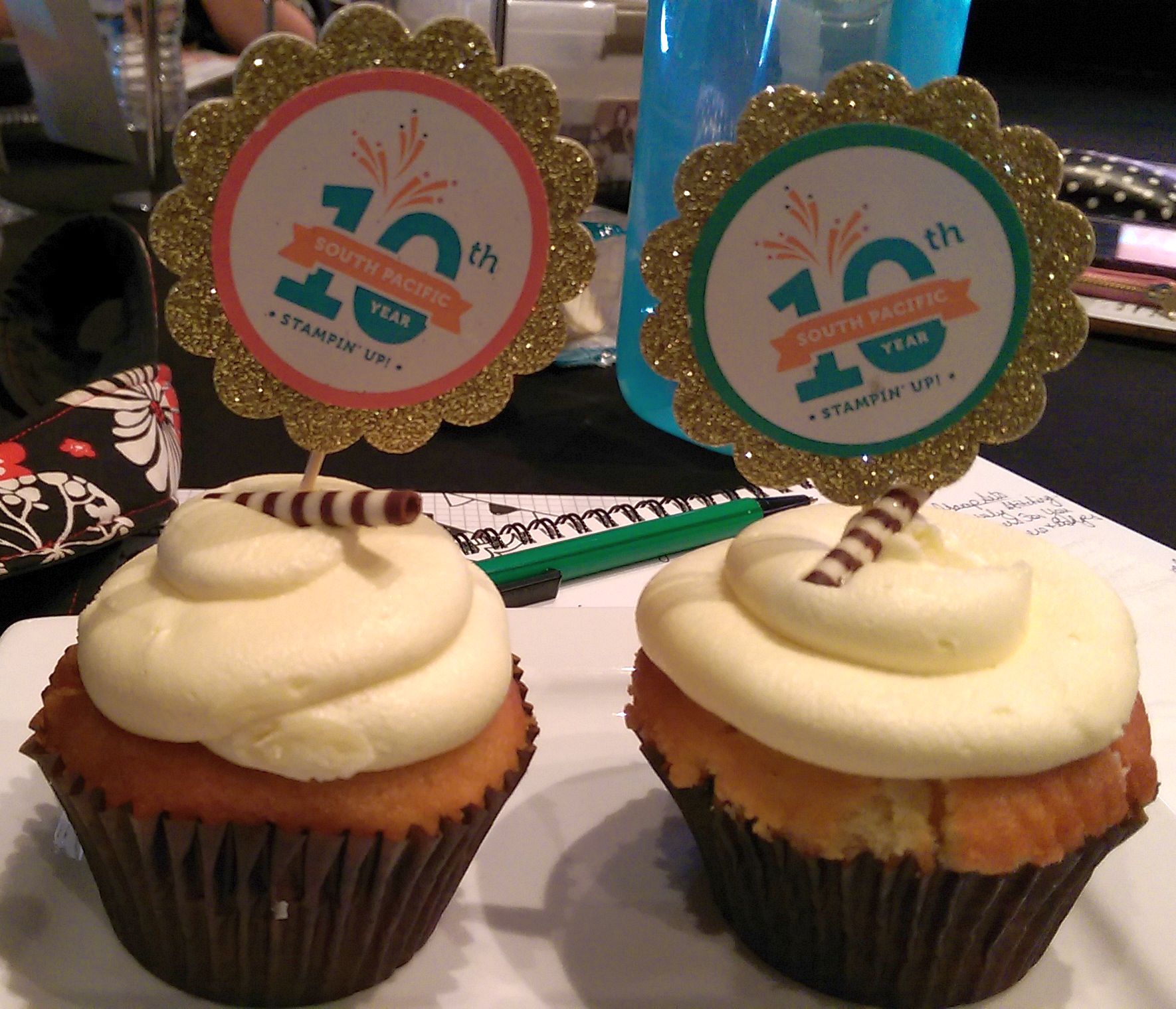 cupcake toppers