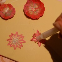 Making paper flowers